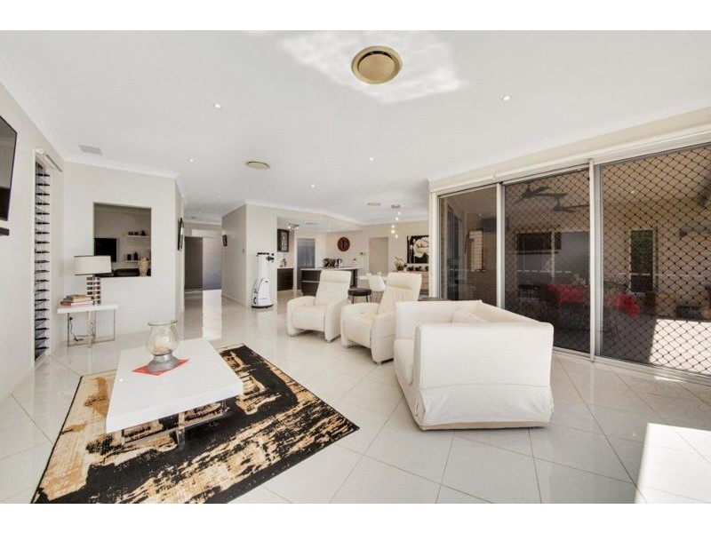 7 Wuruma Court, Clinton QLD 4680