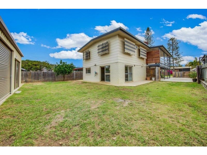 4 Wilson Street, New Auckland QLD 4680