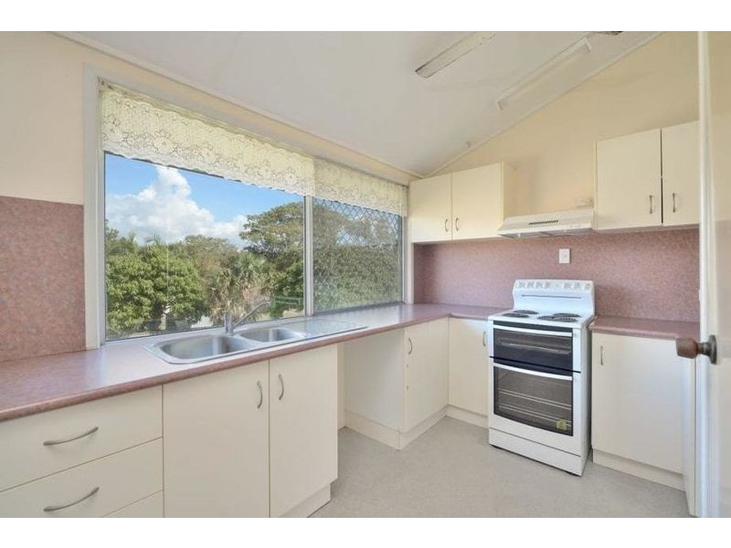 29 Park Street, West Gladstone QLD 4680