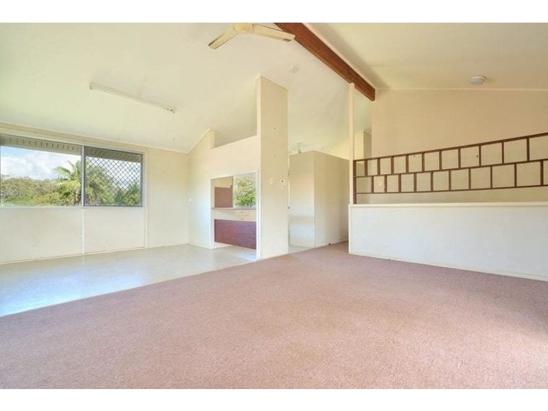 29 Park Street, West Gladstone QLD 4680