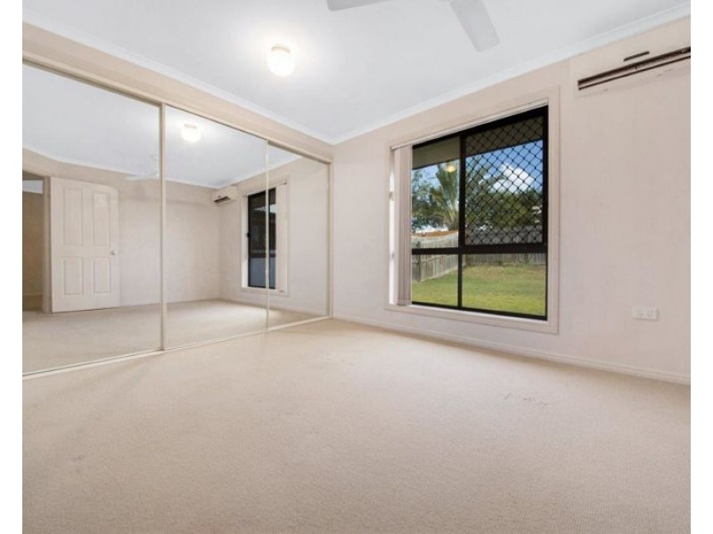 1 Curran Court, Clinton QLD 4680
