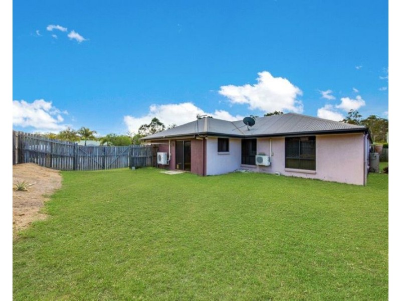 1 Curran Court, Clinton QLD 4680