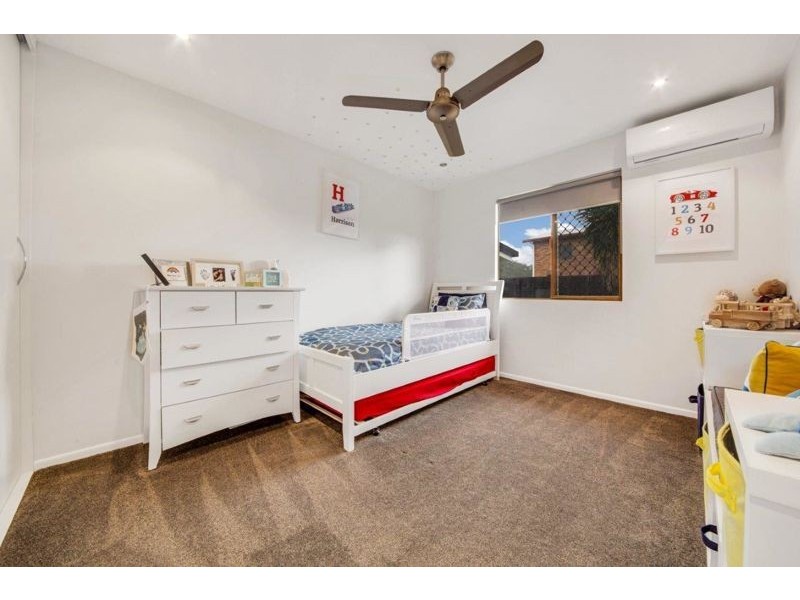 33 Mars Crescent, Telina QLD 4680