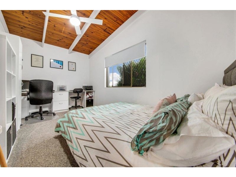 33 Mars Crescent, Telina QLD 4680