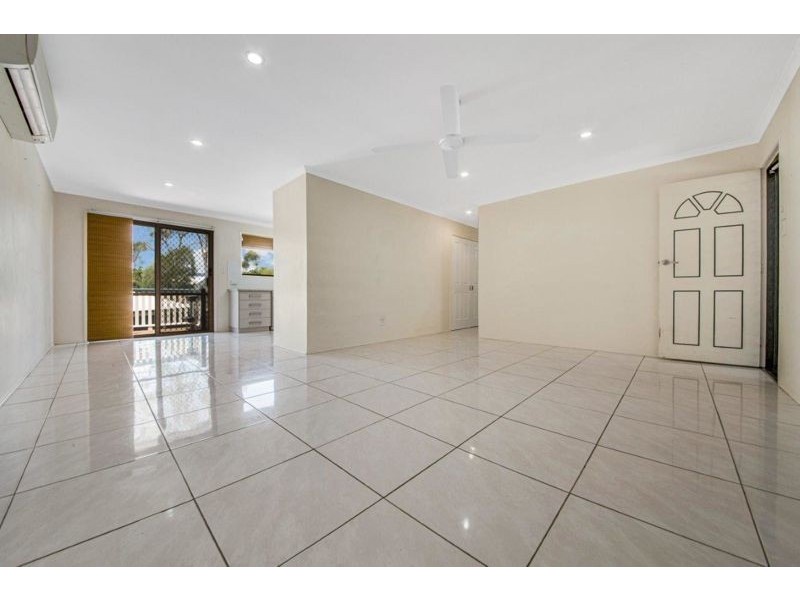 65 Gretel Drive, Clinton QLD 4680