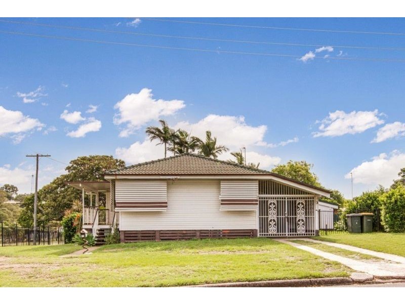 77 Sutton Street, Barney Point QLD 4680
