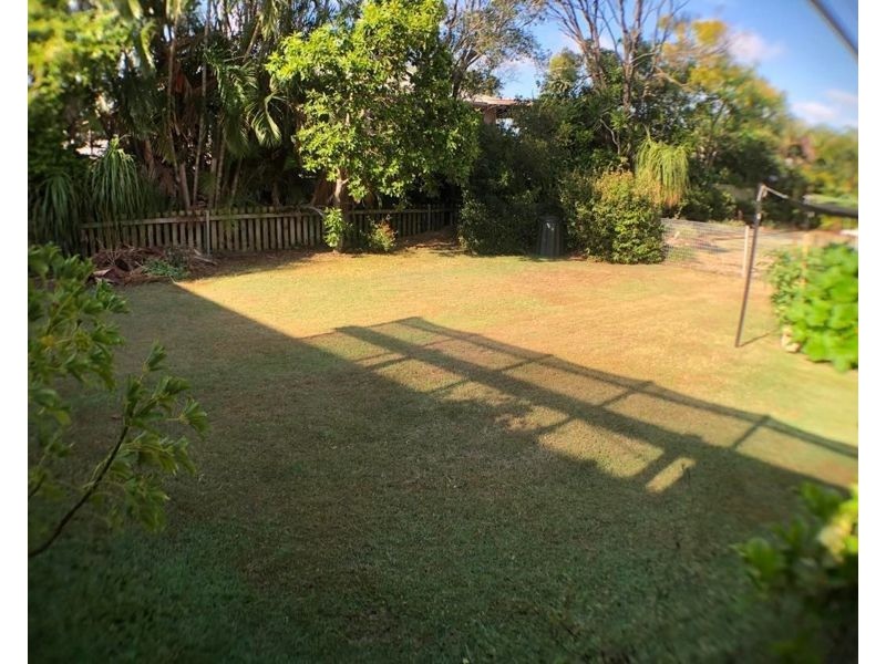 10 Agnes Street, South Gladstone QLD 4680