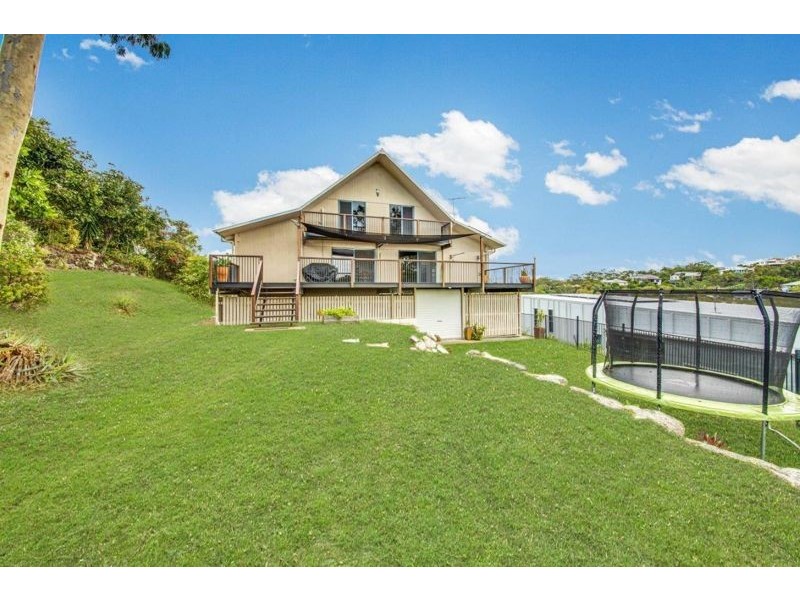 3 Ouston Place, South Gladstone QLD 4680