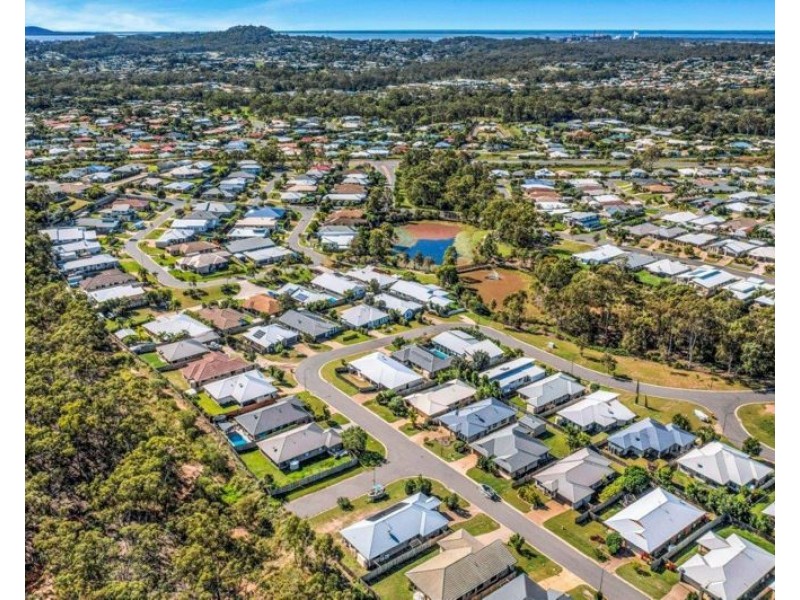 24 Iris Road, Kirkwood QLD 4680