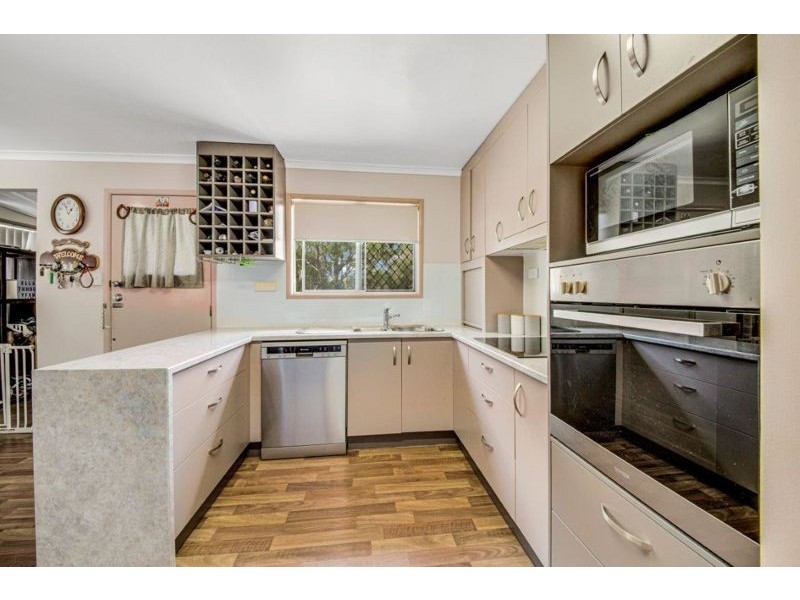 52 Sandpiper Avenue, New Auckland QLD 4680