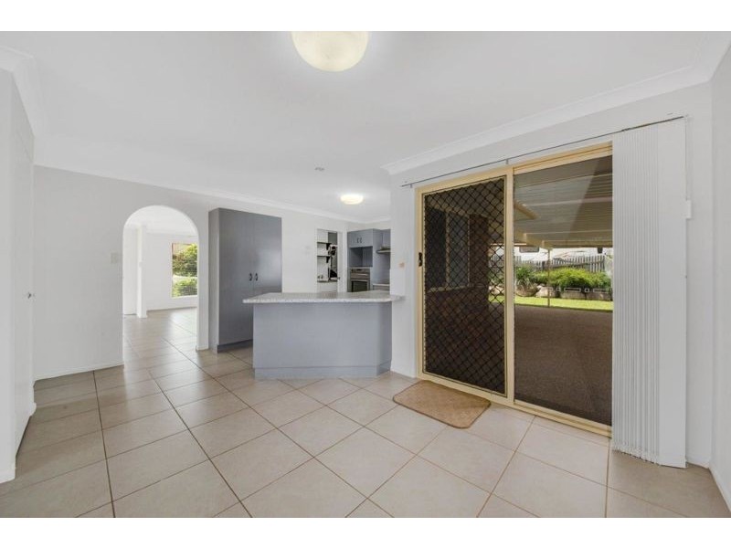 5 Hayman Court, Clinton QLD 4680