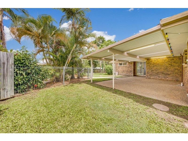 5 Hayman Court, Clinton QLD 4680