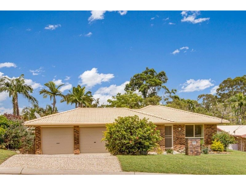 5 Hayman Court, Clinton QLD 4680