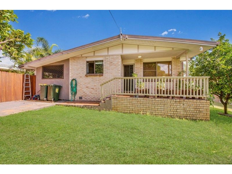 3 Bellemere Court, Boyne Island QLD 4680