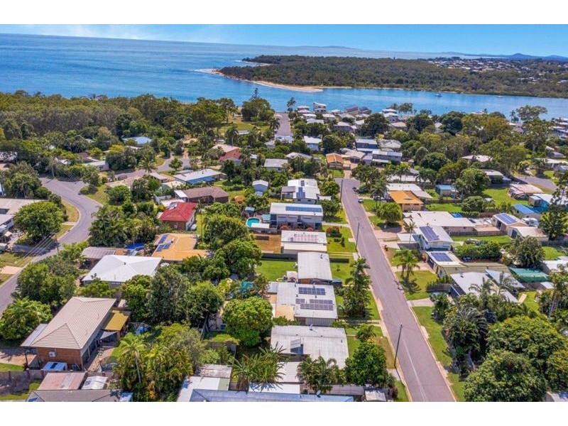 3 Bellemere Court, Boyne Island QLD 4680