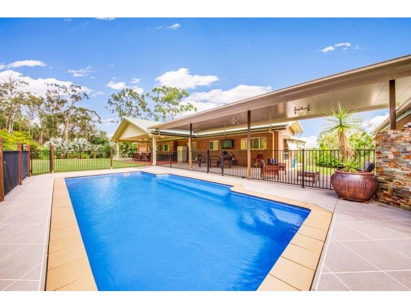 72 Williams Road, Burua QLD 4680