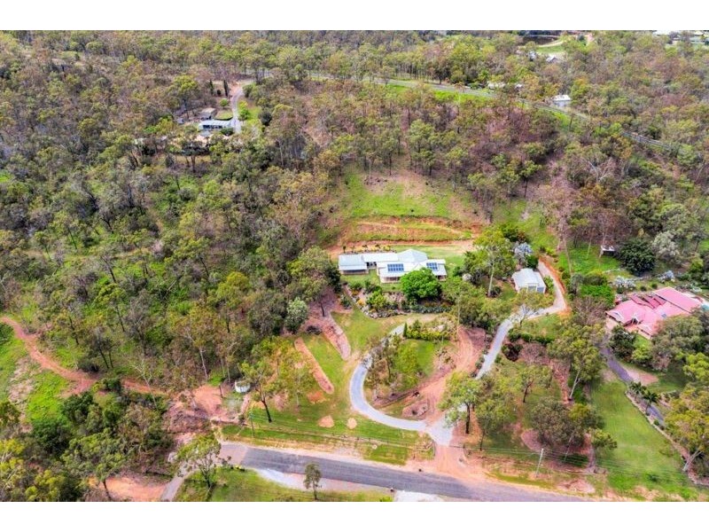 72 Williams Road, Burua QLD 4680