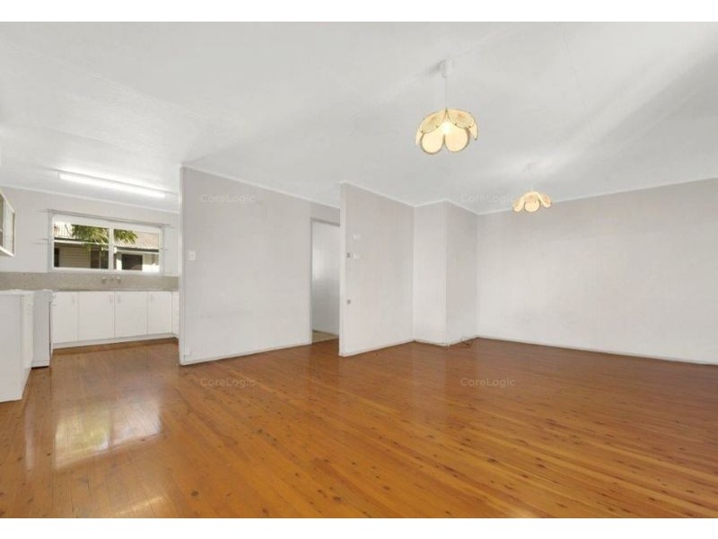 13 Wilkins Street, West Gladstone QLD 4680