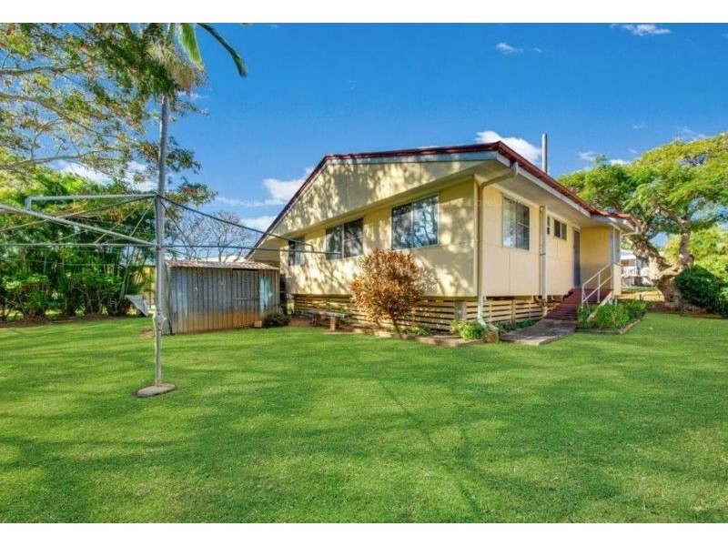 13 Wilkins Street, West Gladstone QLD 4680