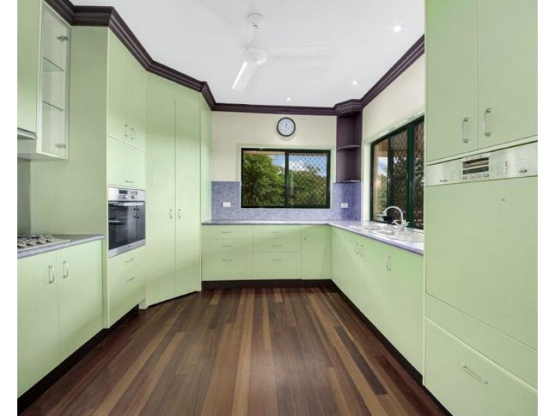 6 Mount Beecher Drive, Beecher QLD 4680