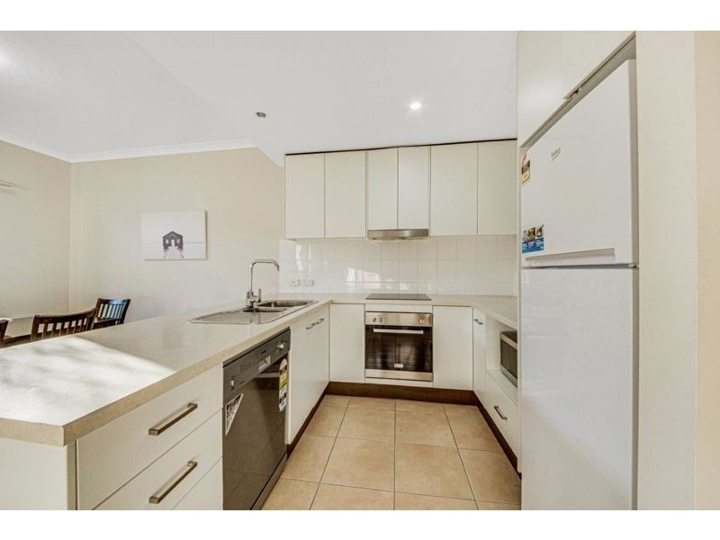 4/1 Michel Place, Telina QLD 4680
