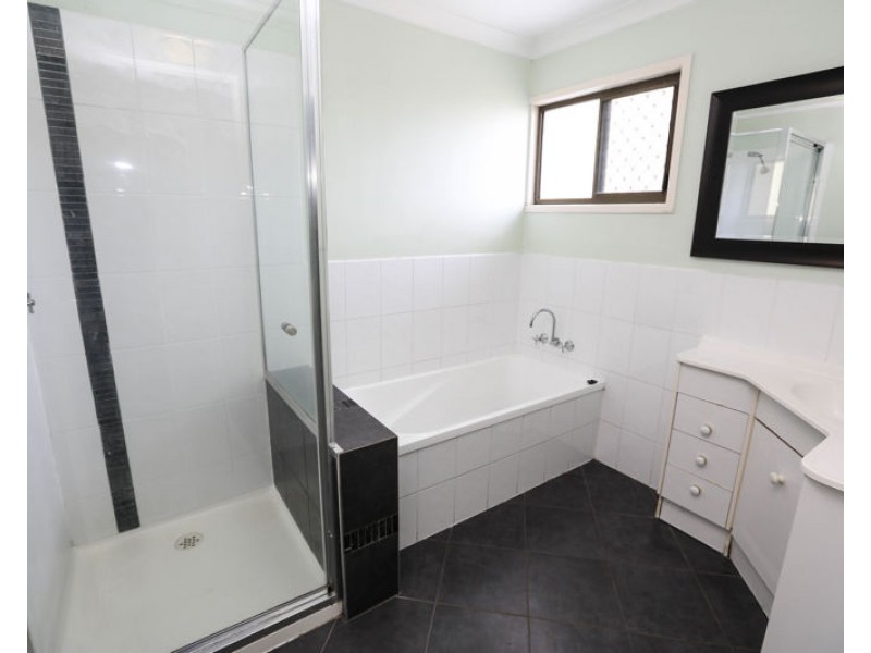 10 Hibiscus Avenue, Sun Valley QLD 4680