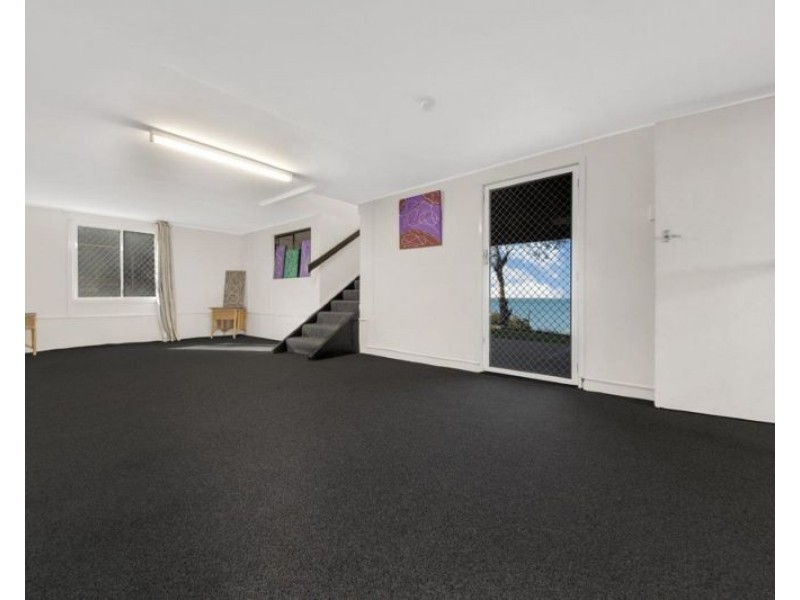 68 Sutton Street, Barney Point QLD 4680