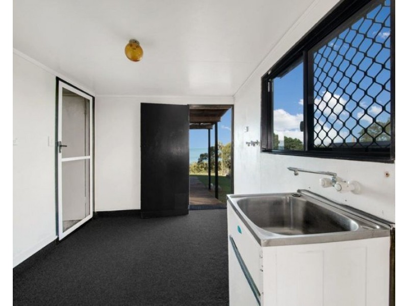 68 Sutton Street, Barney Point QLD 4680