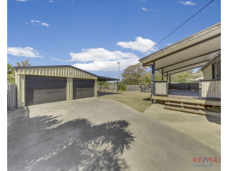 11 Pier Street, South Gladstone QLD 4680