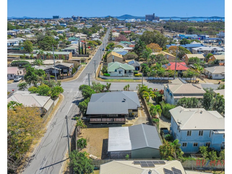 11 Pier Street, South Gladstone QLD 4680
