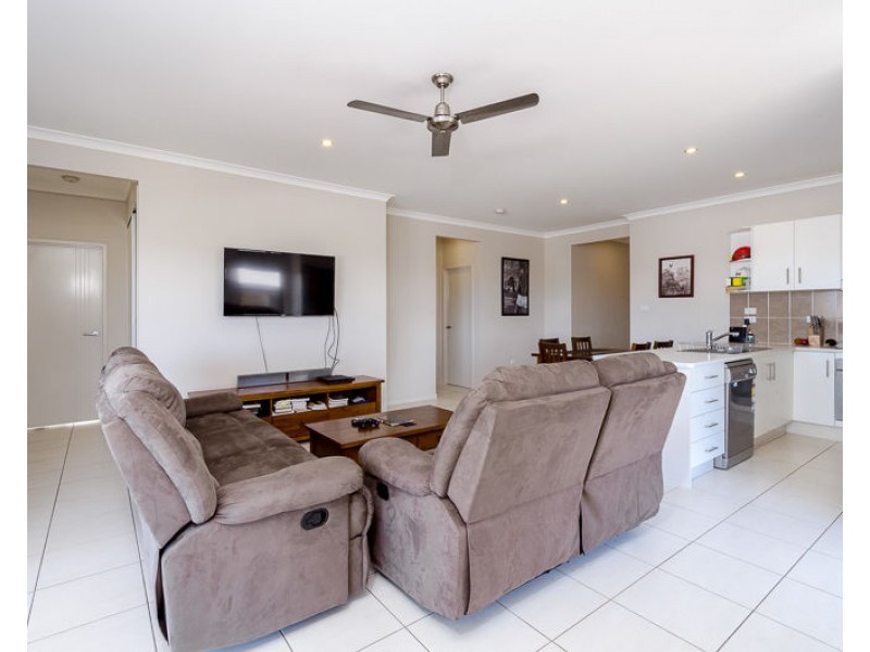 38 Cania Way, Clinton QLD 4680