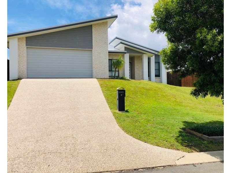 8 Blackburn Court, Kirkwood QLD 4680