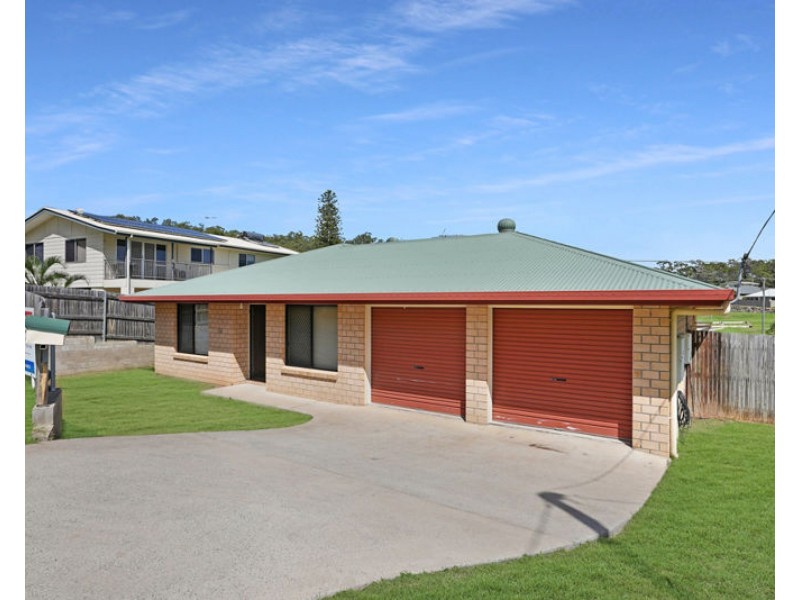 24 Flounder Crescent, Toolooa QLD 4680