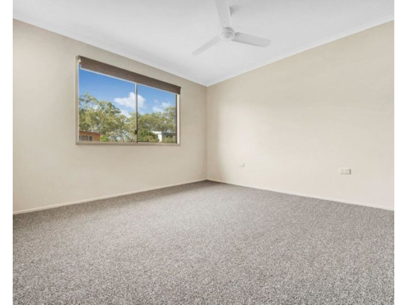 5 Venus Street, Telina QLD 4680