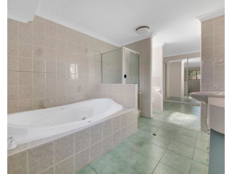 1 Bingera Street, Clinton QLD 4680