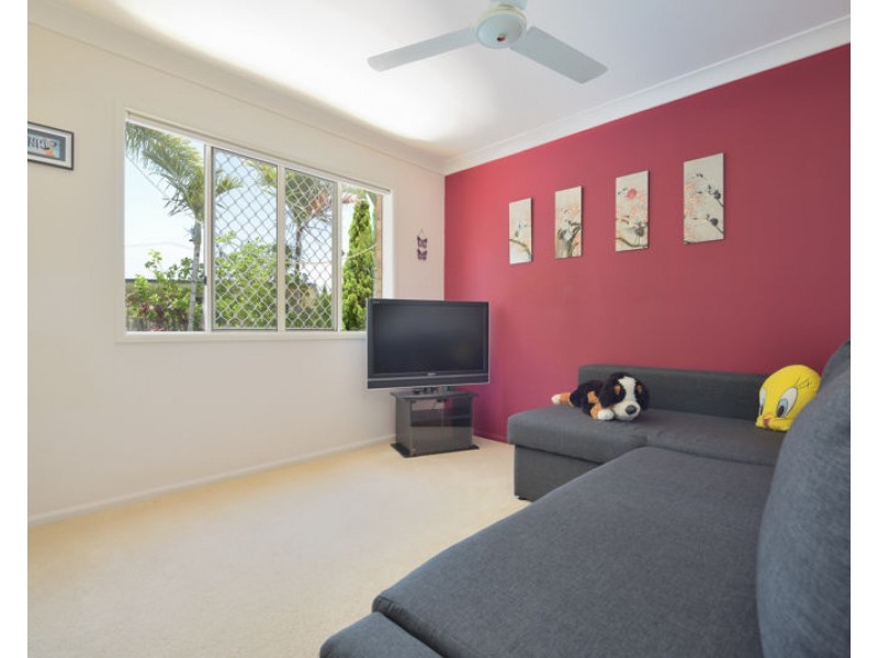67 Emmadale Drive, New Auckland QLD 4680