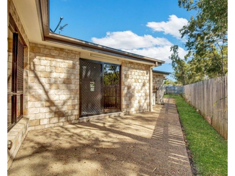 21 Skyline Drive, New Auckland QLD 4680