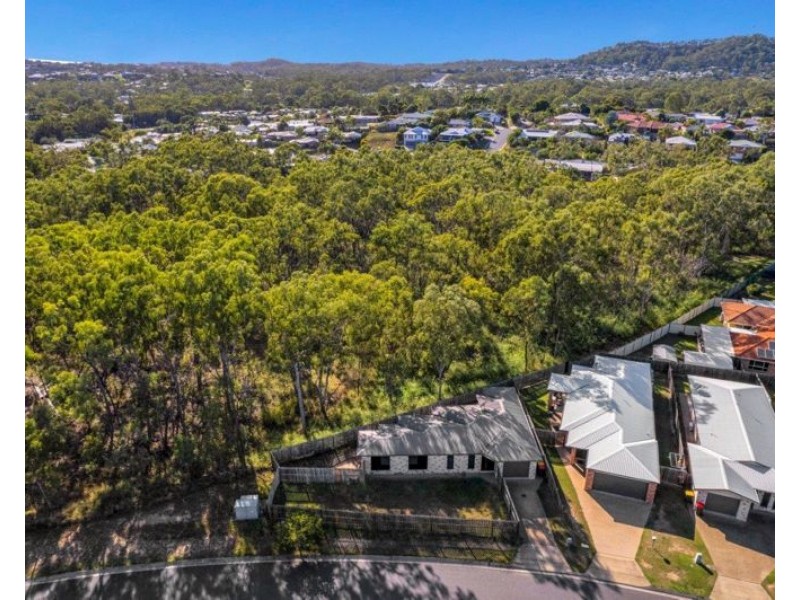 21 Skyline Drive, New Auckland QLD 4680