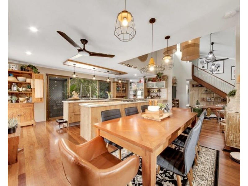 7B Covill Court, Telina QLD 4680