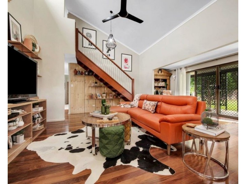 7B Covill Court, Telina QLD 4680