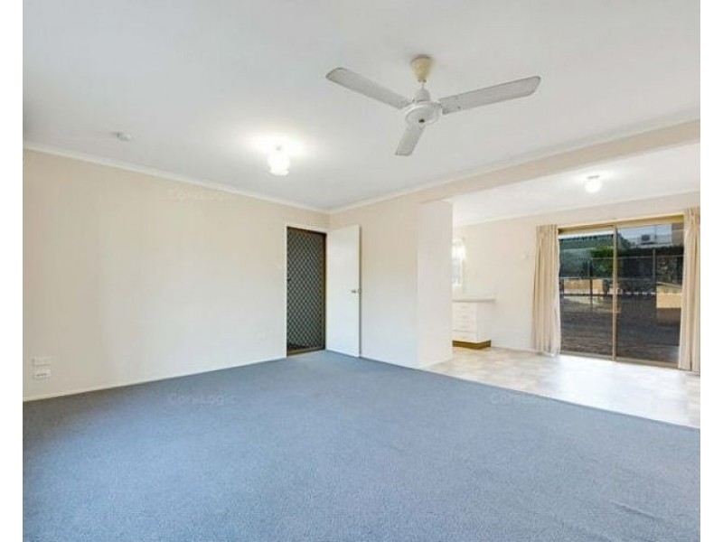 67 J Hickey Avenue, Clinton QLD 4680