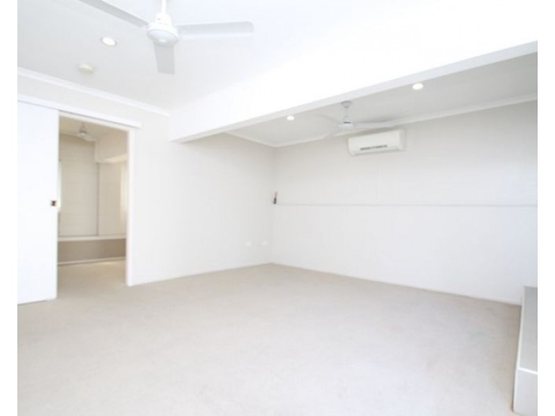 15 Kellett Street, West Gladstone QLD 4680