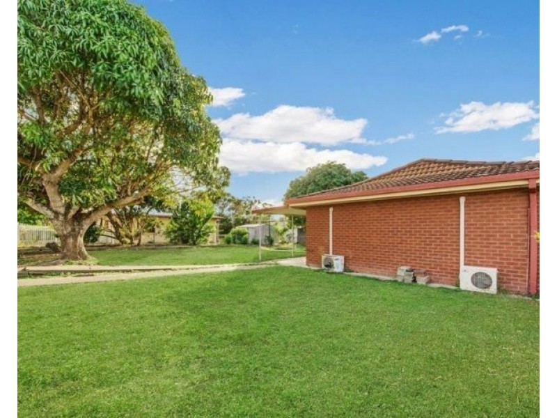 322 J Hickey Avenue, Clinton QLD 4680