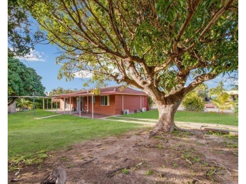 322 J Hickey Avenue, Clinton QLD 4680