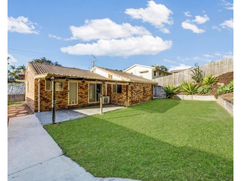 137 Dalrymple Drive, Toolooa QLD 4680