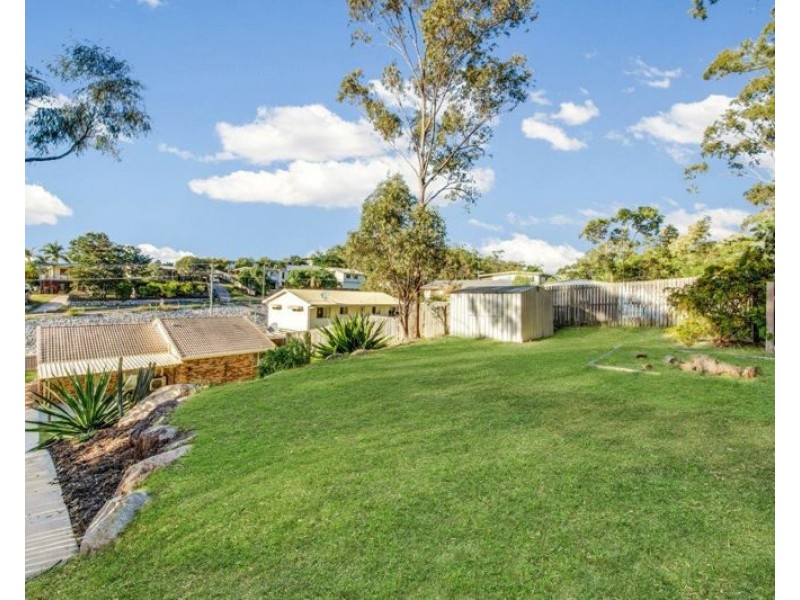 137 Dalrymple Drive, Toolooa QLD 4680