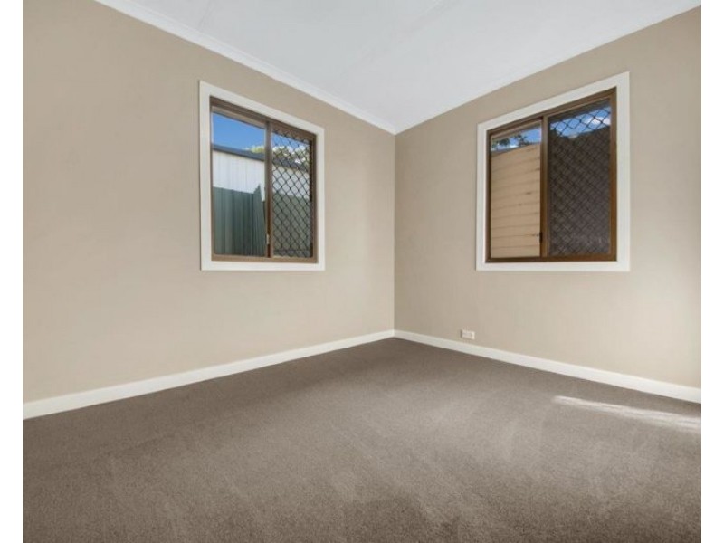 52 Cockatoo Drive, New Auckland QLD 4680