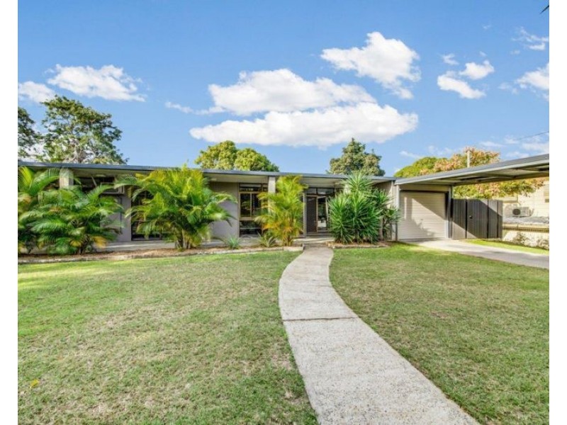 52 Cockatoo Drive, New Auckland QLD 4680