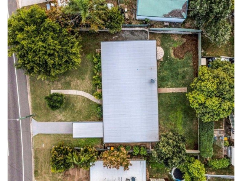 52 Cockatoo Drive, New Auckland QLD 4680