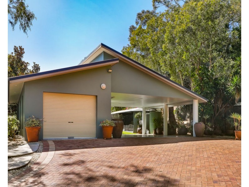2-4 Holland Street, West Gladstone QLD 4680